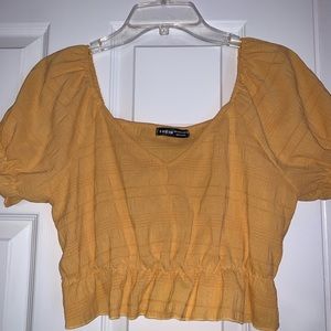 SHEIN Crop Top